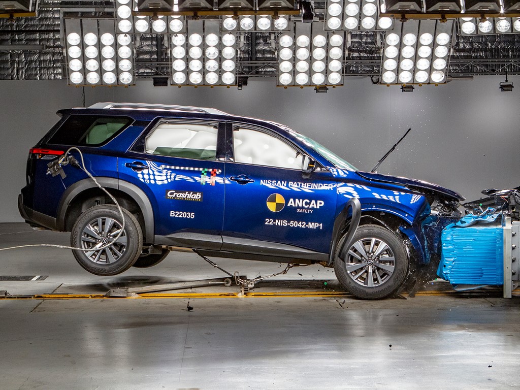 Nissan Pathfinder ANCAP test