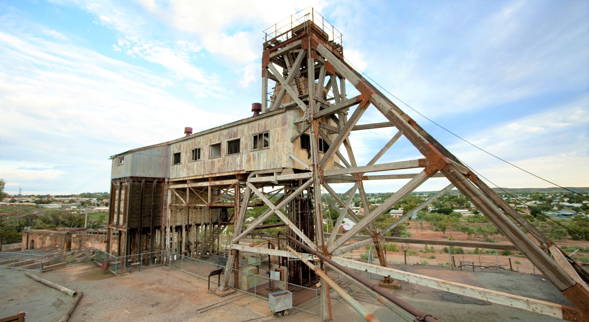 Brown's Shaft, Junction mine