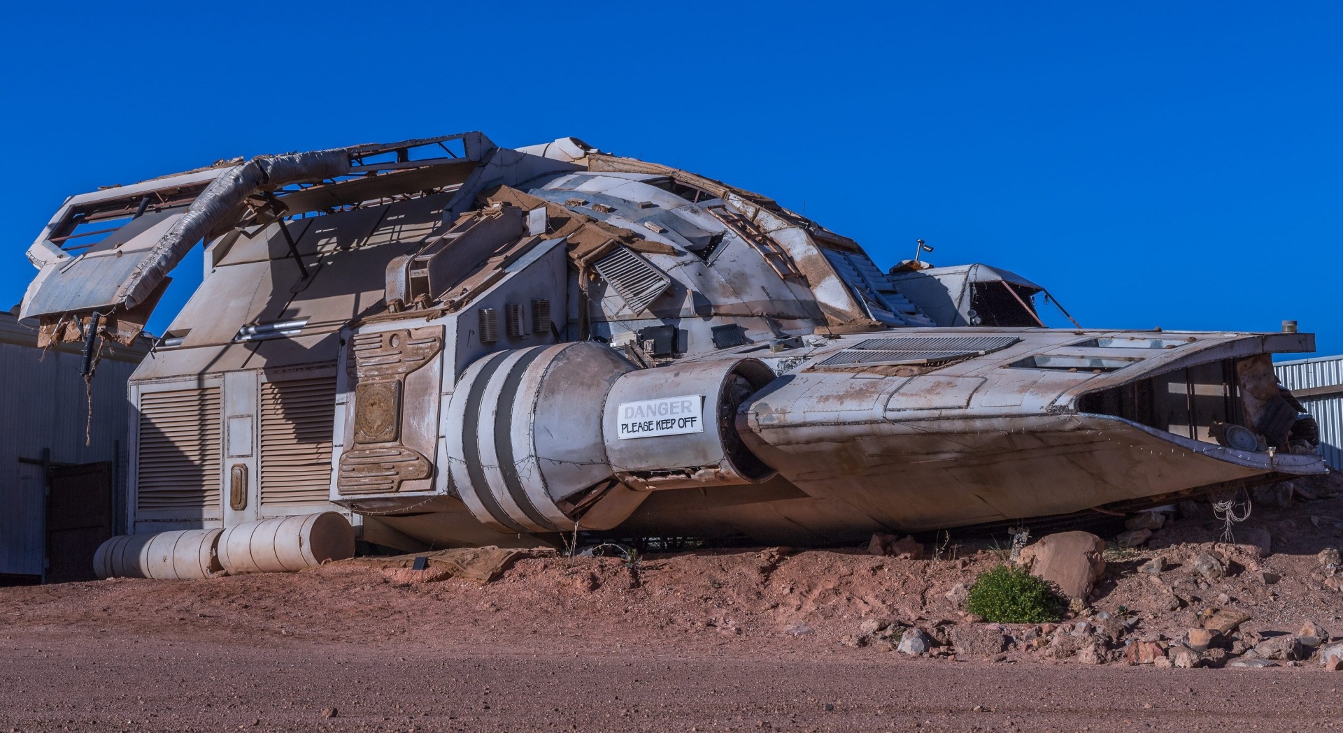 Pitch Black spaceship prop Coober Pedy