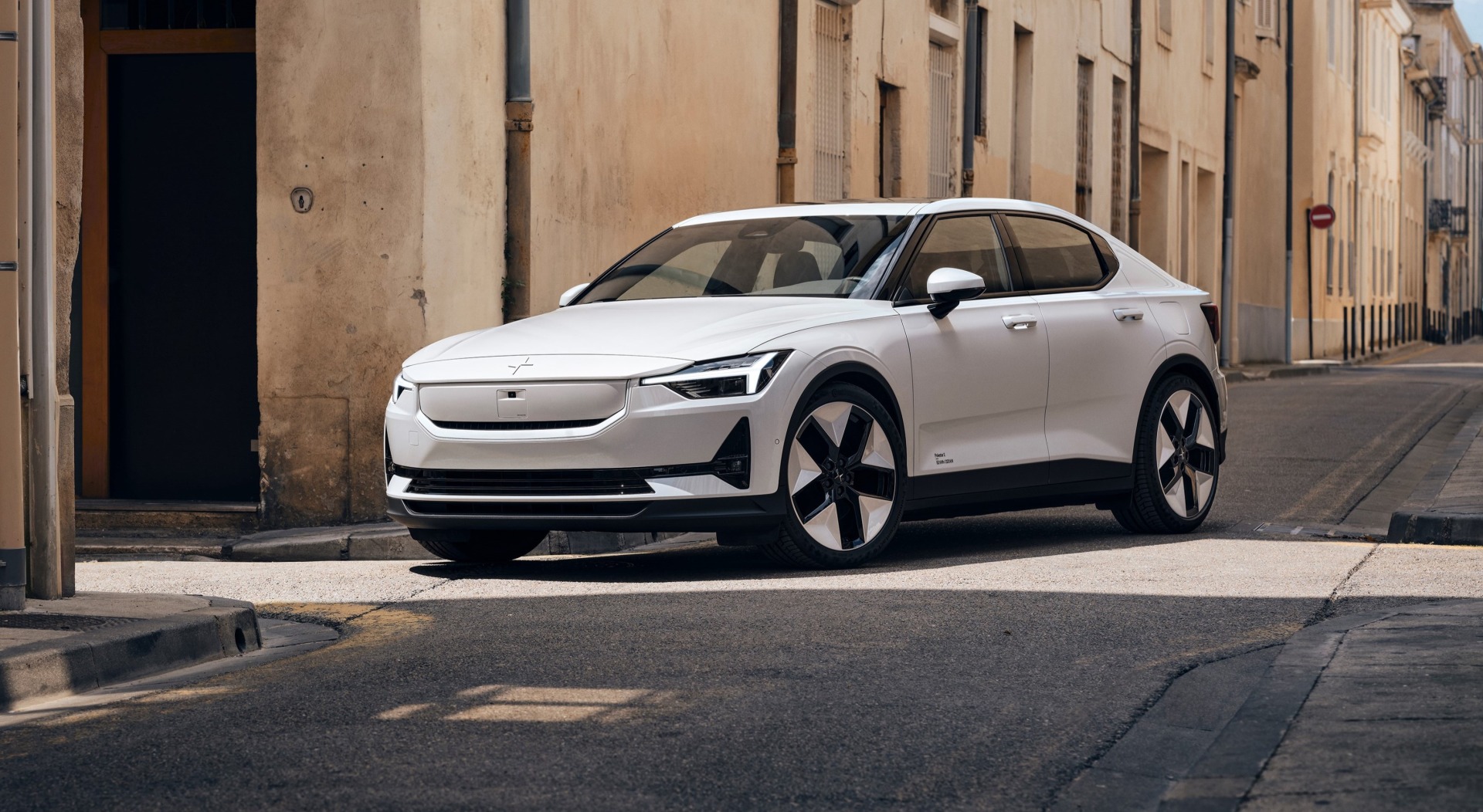 Polestar 2 EV